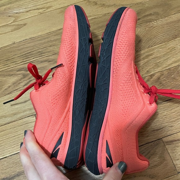 Altra Escalante Women's 7.5 Running Shoes Coral Pink Lace Up Athletic Sneakers - Picture 7 of 8